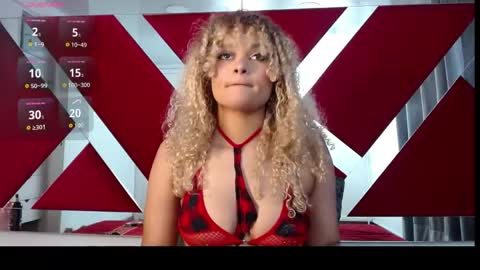 hope_marshall online show from April 29, 12:31 pm