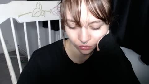 Snapshot of hope_xo chatting on October 5, 3:21 pm Hope online show from October 5, 3:21 pm