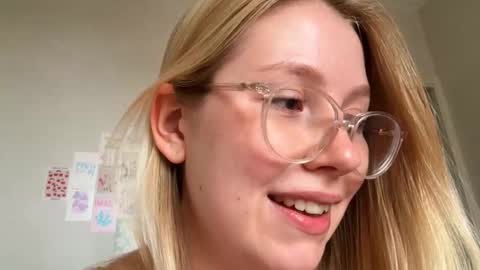 Audrey online show from October 2, 2:29 am