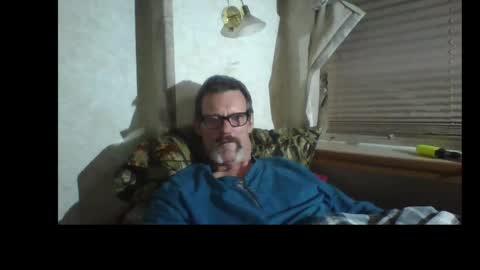 Snapshot of horneyjoe48 chatting on April 12, 10:31 am joey online show from April 12, 10:31 am