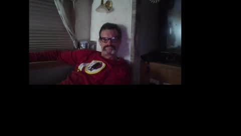 Snapshot of horneyjoe48 chatting on April 17, 9:01 am joey online show from April 17, 9:01 am