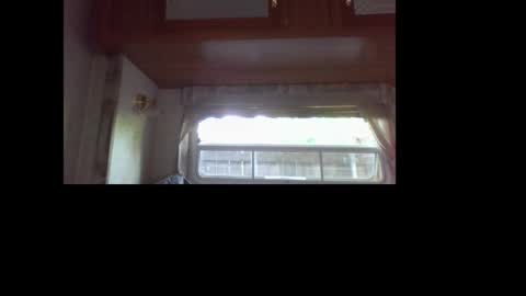 Snapshot of horneyjoe48 chatting on April 18, 7:58 pm joey online show from April 18, 7:58 pm