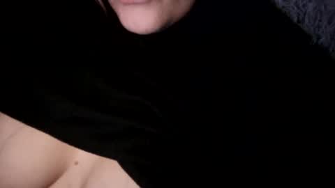 horneymomnextdoor online show from November 8, 3:29 am