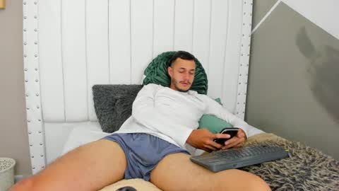 Angel online show from March 6, 1:27 am
