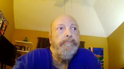 Horny4tit22368 online show from August 5, 8:44 pm