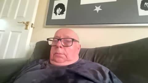 Cum suck Me off online show from May 28, 2:36 pm