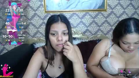 CATALINA Y LAURA  online show from December 21, 1:36 am