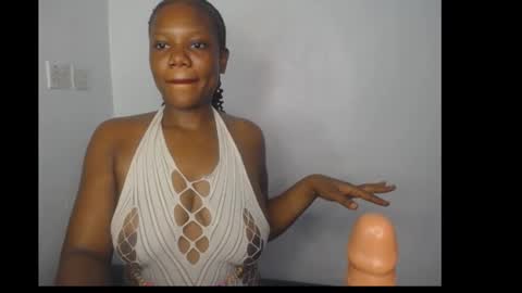 Snapshot of horny_chubby22 chatting on March 9, 8:18 am Mira online show from March 9, 8:18 am