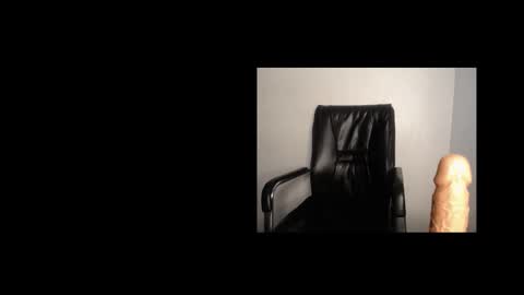 Snapshot of horny_chubby22 chatting on March 24, 5:34 am Mira online show from March 24, 5:34 am