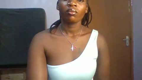 phanice online show from December 23, 7:28 am