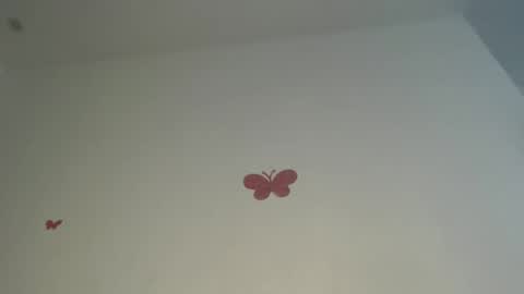 Snapshot of horny_iris chatting on May 16, 8:29 pm Iris online show from May 16, 8:29 pm