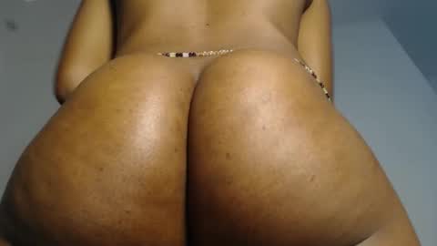 Snapshot of horny_iris chatting on May 22, 7:41 pm Iris online show from May 22, 7:41 pm