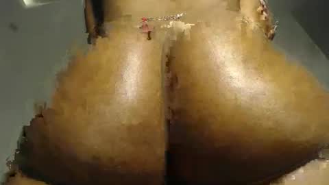 Snapshot of horny_iris chatting on May 30, 7:44 pm Iris online show from May 30, 7:44 pm