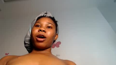 Snapshot of horny_iris chatting on July 18, 7:50 pm Iris online show from July 18, 7:50 pm