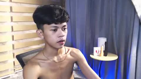 Snapshot of horny_joshxxx chatting on March 30, 9:54 am horny_joshxxx online show from March 30, 9:54 am