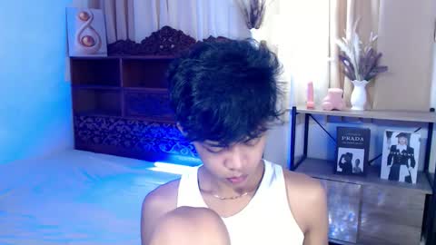 Snapshot of horny_joshxxx chatting on May 1, 3:33 am horny_joshxxx online show from May 1, 3:33 am