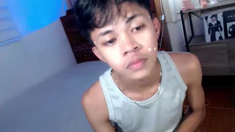 Snapshot of horny_joshxxx chatting on June 2, 4:53 pm horny_joshxxx online show from June 2, 4:53 pm