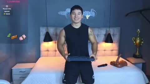 horny_nick18 online show from October 10, 12:04 pm