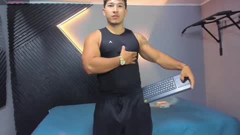 horny_nick18 online show from March 21, 1:26 pm