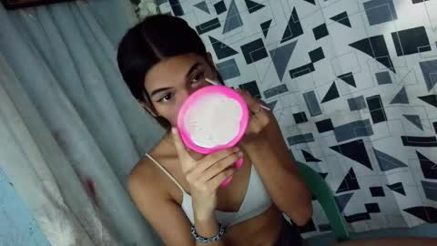 Rhiana online show from March 18, 5:21 am