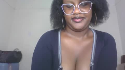 Lucy online show from March 31, 2:17 pm
