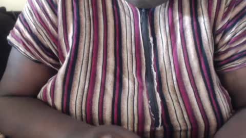 Snapshot of hornybigtitts chatting on February 12, 8:59 am monica zain online show from February 12, 8:59 am