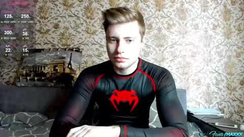 Snapshot of hornyblondieboyy chatting on February 6, 9:45 am Max online show from February 6, 9:45 am