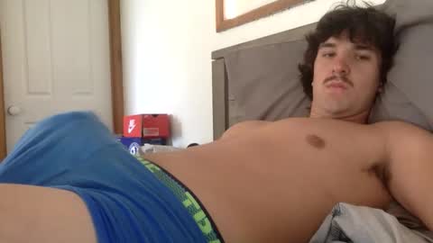 hornyboi186 online show from November 26, 12:33 am