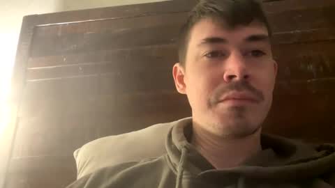 Justin 7 inches online show from March 9, 6:43 pm