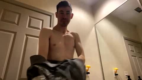 Justin 7 inches online show from January 10, 3:47 pm