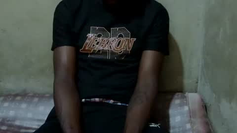 hornyboy9102003 online show from March 31, 7:20 am