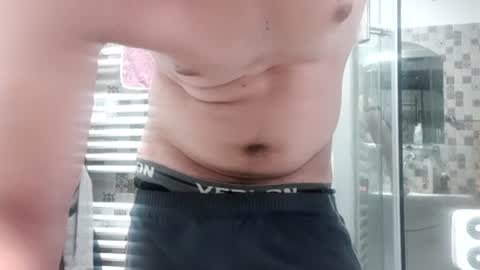 Snapshot of hornyboyxxxy chatting on July 27, 3:52 pm hornyboyxxxy online show from July 27, 3:52 pm