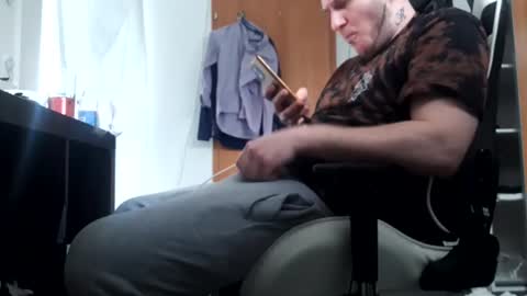 hornycock_1993 online show from January 23, 11:04 am