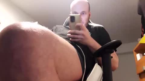 hornycock_1993 online show from January 29, 6:01 am