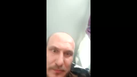 hornycock_1993 online show from February 20, 7:34 am