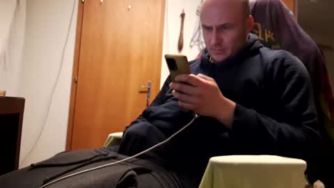 hornycock_1993 online show from February 26, 7:05 pm