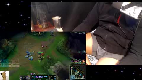 Snapshot of hornydude939393 chatting on October 18, 5:57 pm hornydude939393 online show from October 18, 5:57 pm