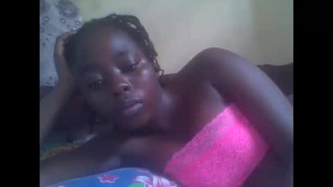 hornygal001 online show from December 6, 5:31 am