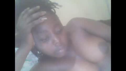 hornygal001 online show from October 30, 5:20 am