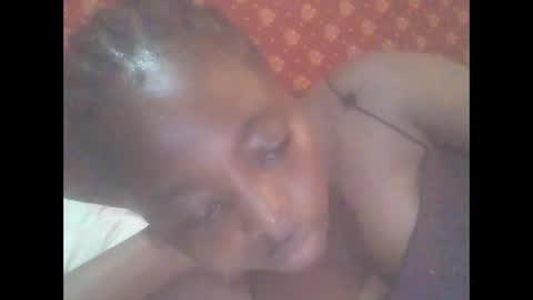 Snapshot of hornygal001 chatting on March 2, 7:15 am hornygal001 online show from March 2, 7:15 am