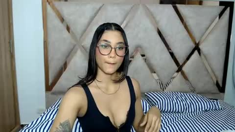 hornygirl_20000 online show from July 20, 7:16 pm