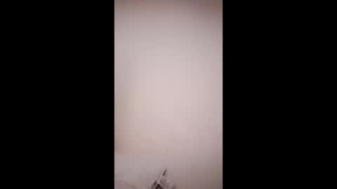 Snapshot of hornygrantie chatting on February 18, 8:05 pm hornygrantie online show from February 18, 8:05 pm