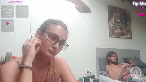 Nix  D online show from February 14, 9:39 am