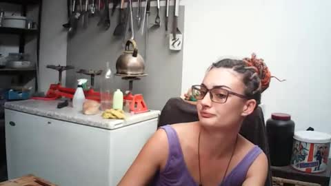 Nix  D online show from April 28, 1:49 pm