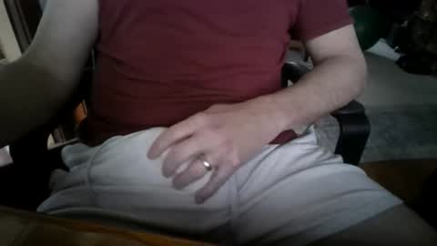 Snapshot of hornyhubby1001 chatting on March 3, 2:34 pm hornyhubby1001 online show from March 3, 2:34 pm