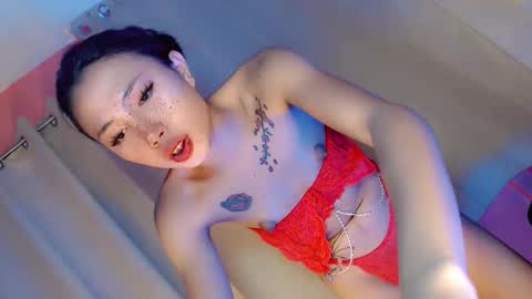 hornykylie047 online show from January 13, 2:07 am