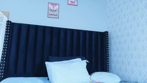 Natasha  online show from February 20, 6:52 pm