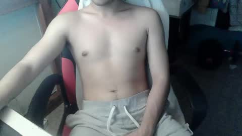 Flea online show from April 22, 7:33 am