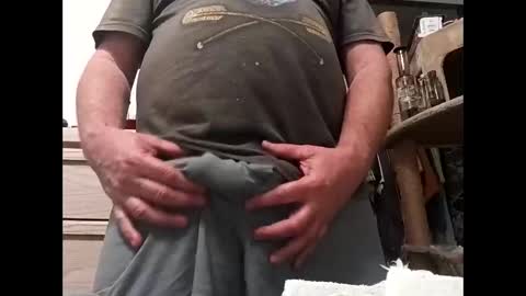 Snapshot of hornyman6942842 chatting on January 8, 5:54 am hornyman6942842 online show from January 8, 5:54 am