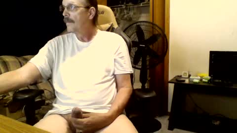hornymanwi online show from July 29, 12:03 pm